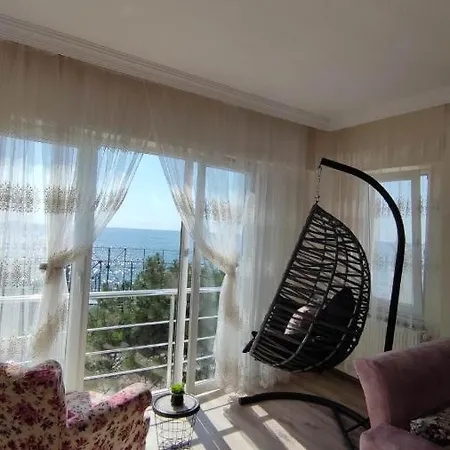 Sea View - апартамент под наем * Tekirdag